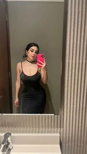Vai Monroe