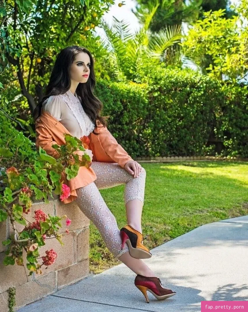 Vanessa Marano - Photo #25