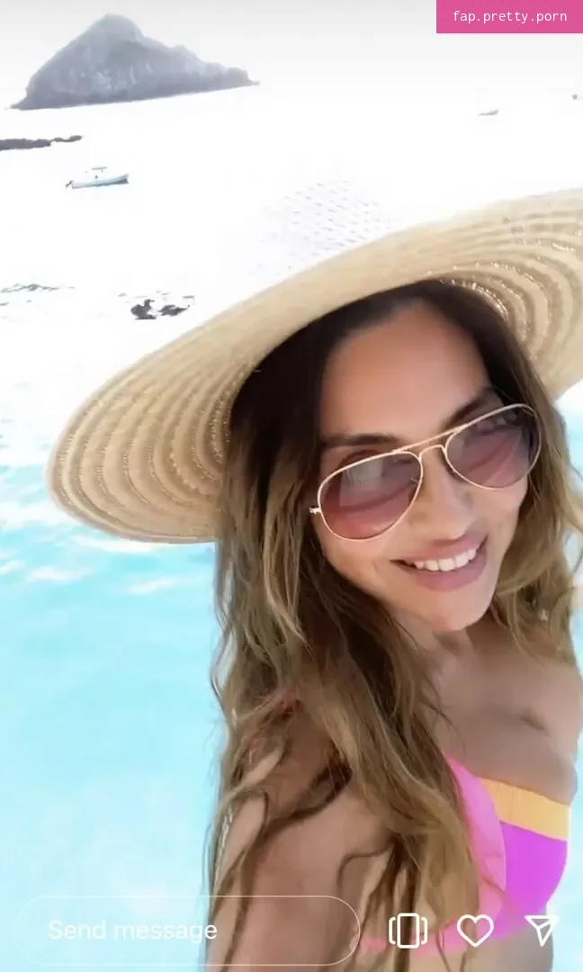 Vanessa Marcil - Photo #57