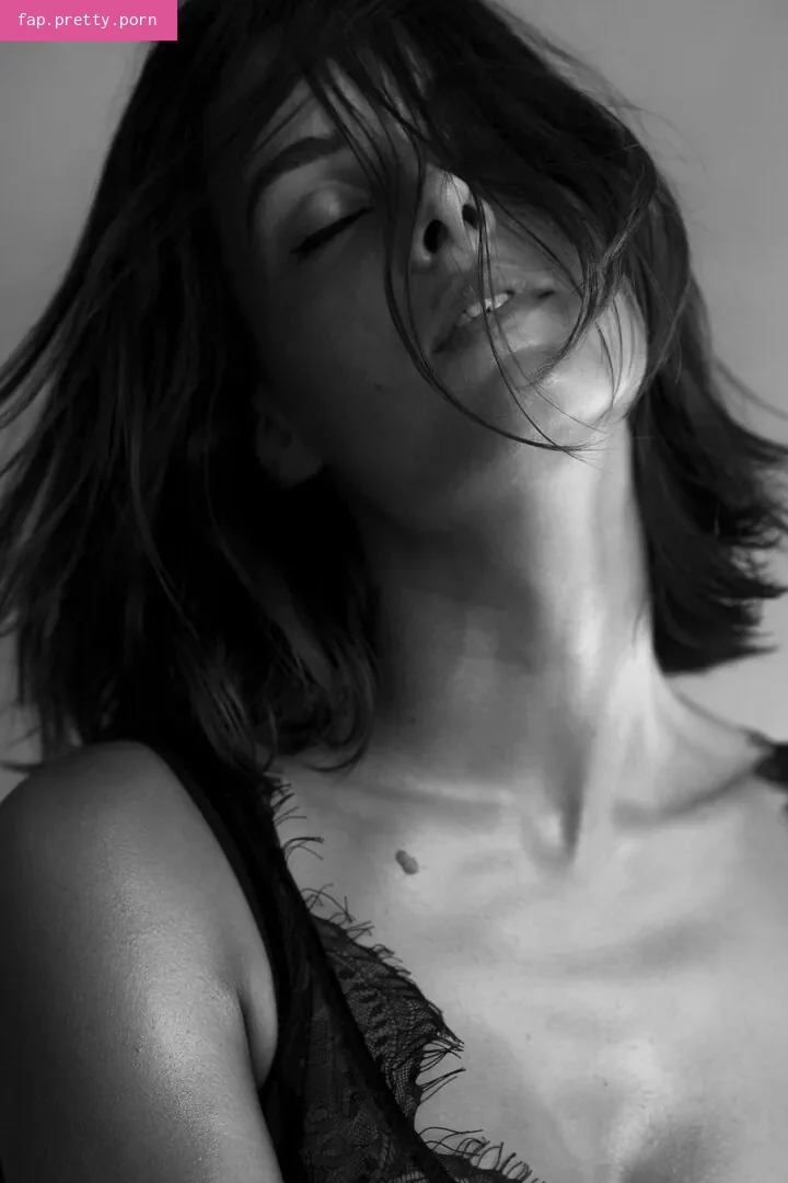 Victorienne Magnen - Photo #12