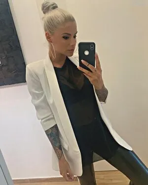 Viktória Metzker