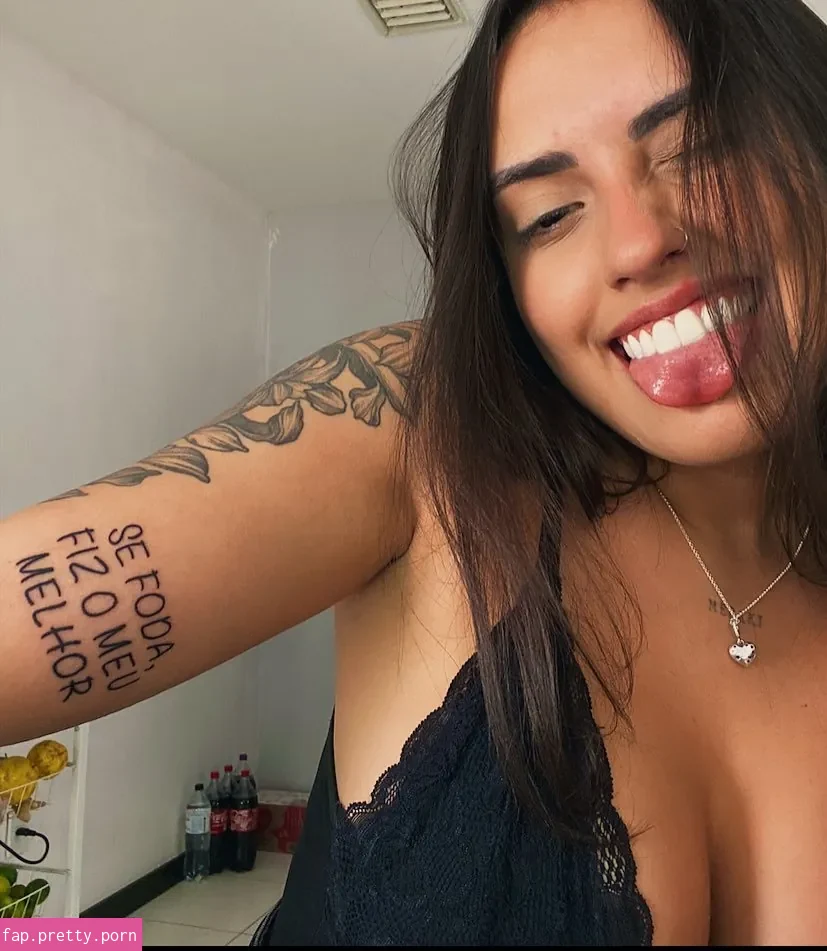 Vitoria Marcilio - Photo #06