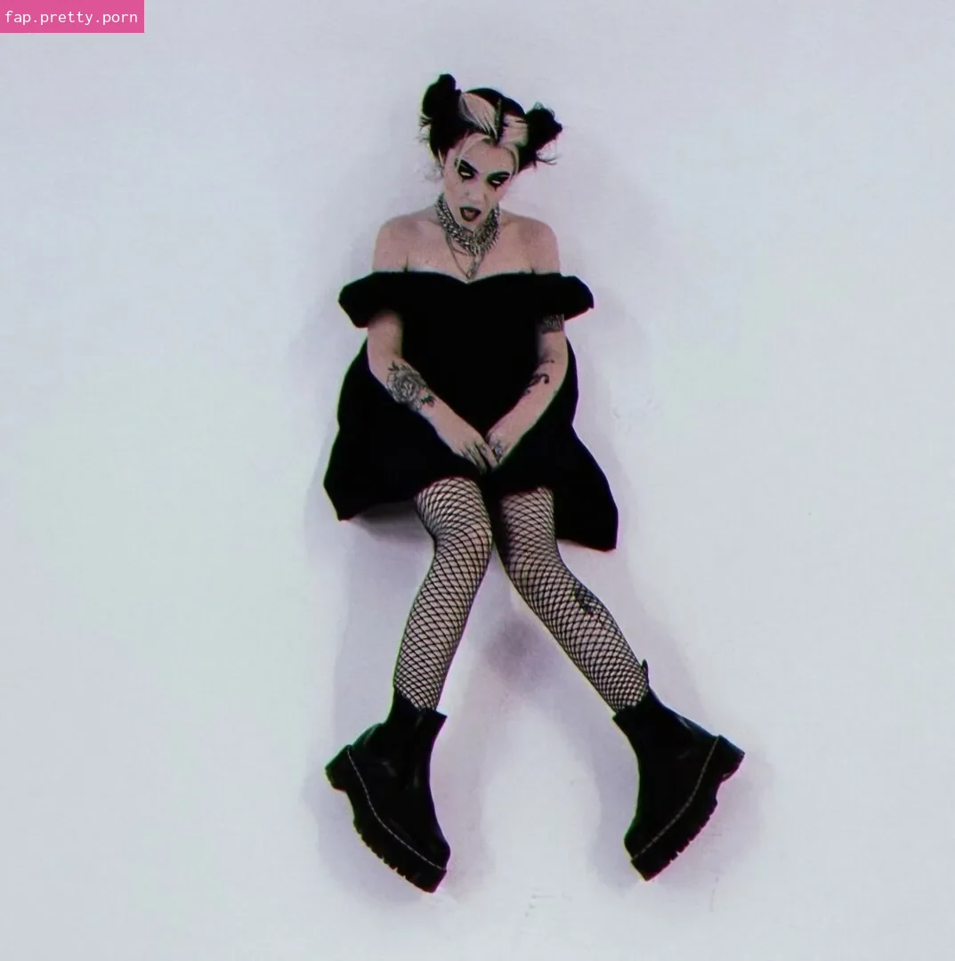 Violet Orlandi - Photo #24