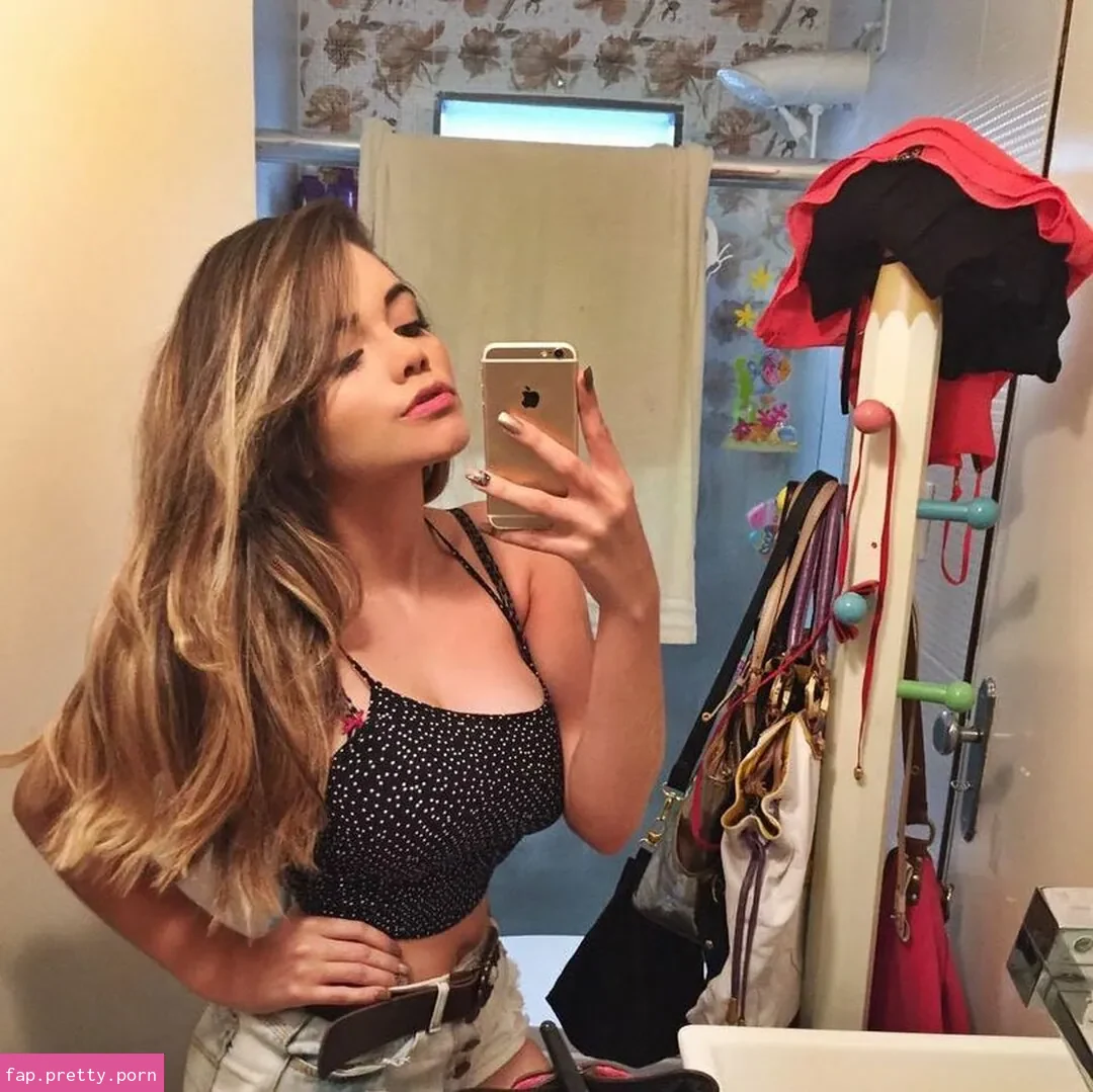 Victoria Pietra - Photo #30