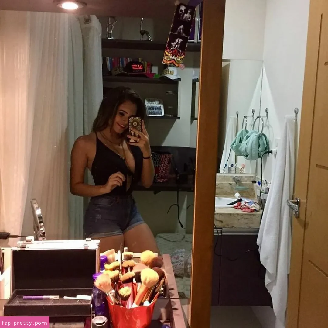 Victoria Pietra - Photo #52