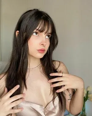 Victoria Ribeiro