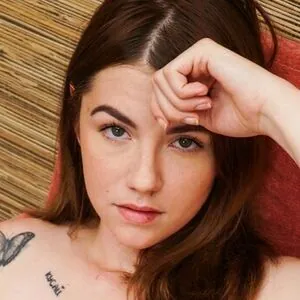 Vikki Ray