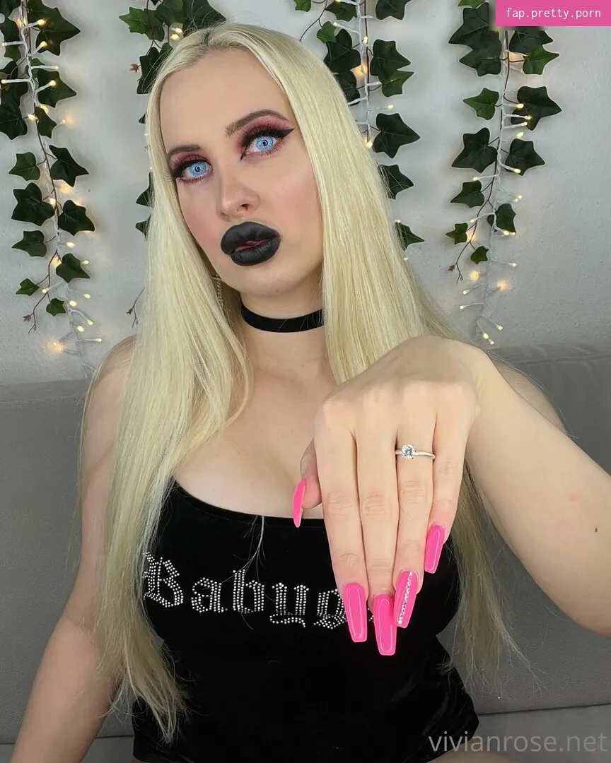 Vivian_Rose - Photo #86