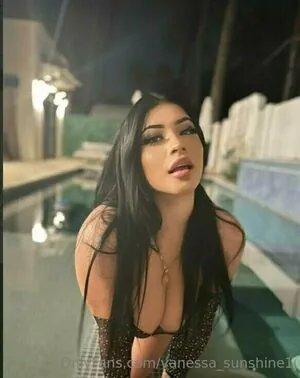 vanessa_sunshine1