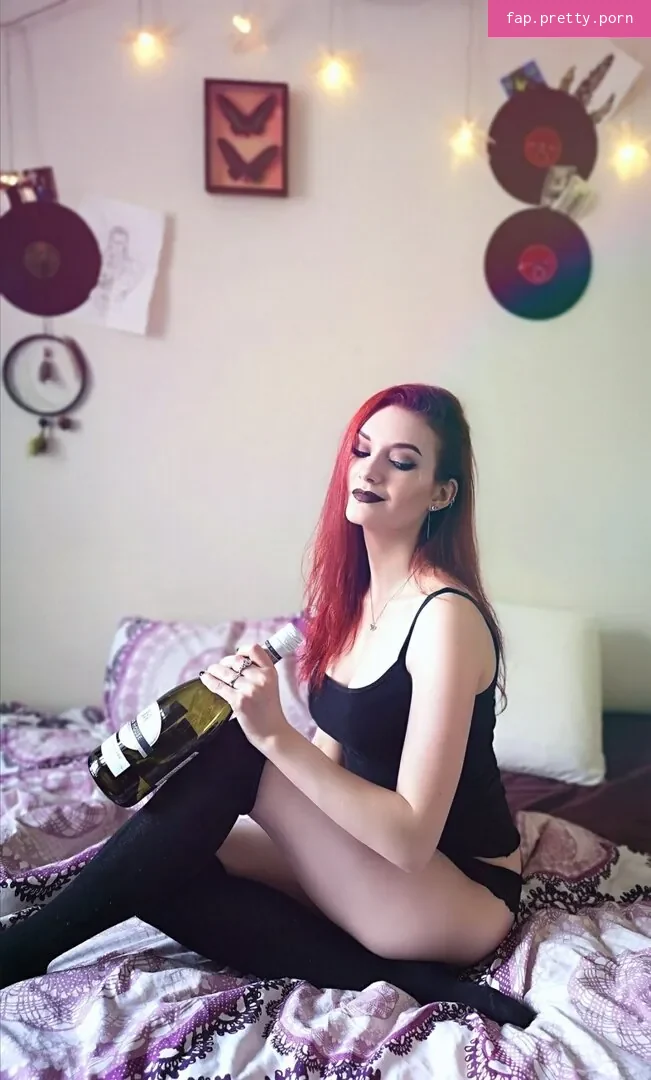 Vixena Siren - Photo #20