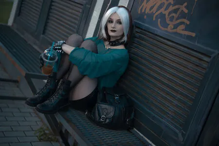 Vixena Siren