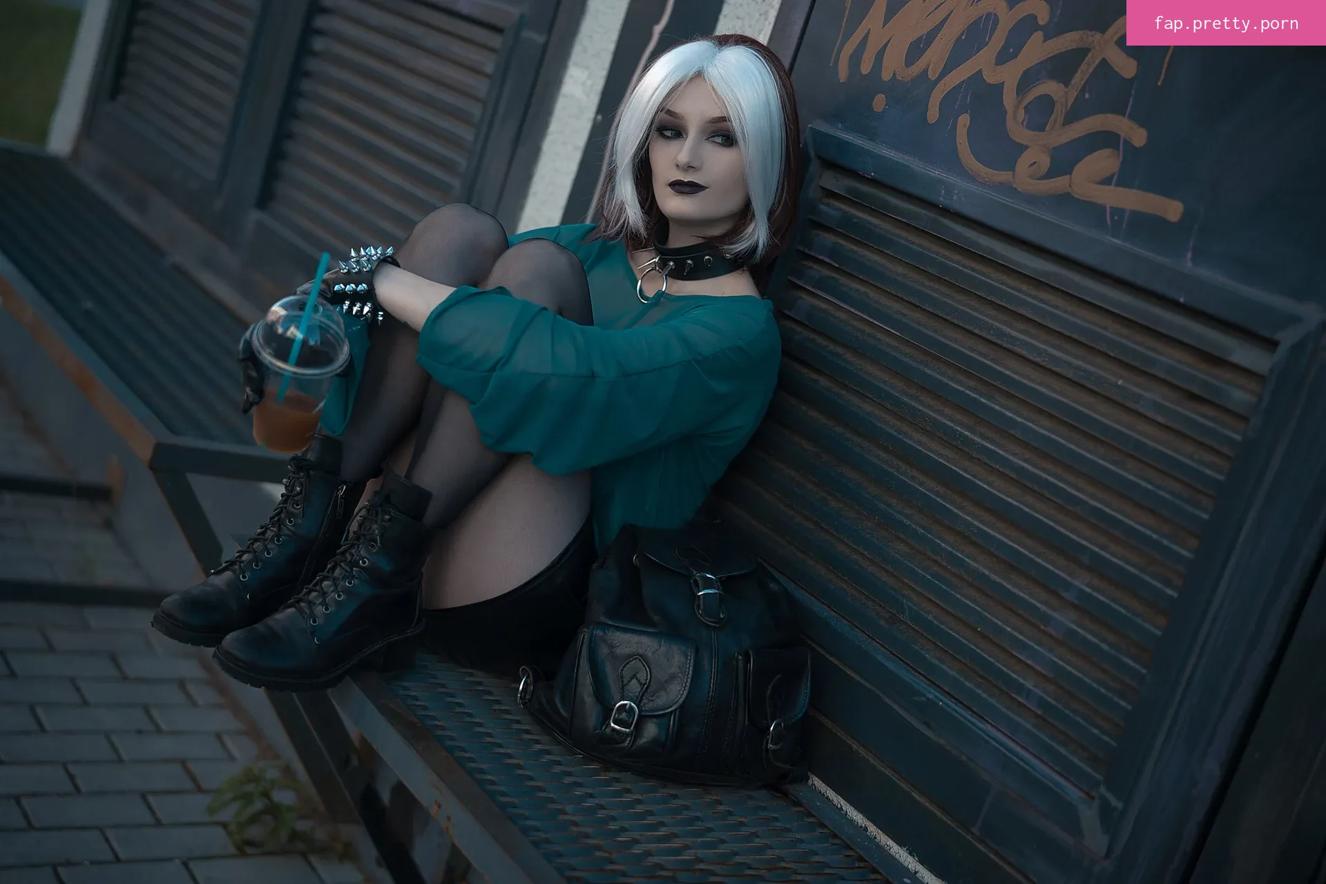 Vixena Siren - Photo #07