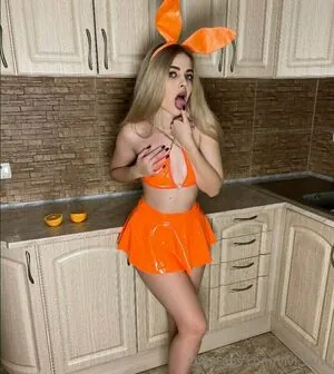 vivi_torn
