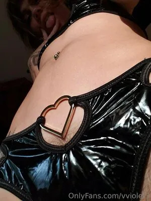 vviolet3