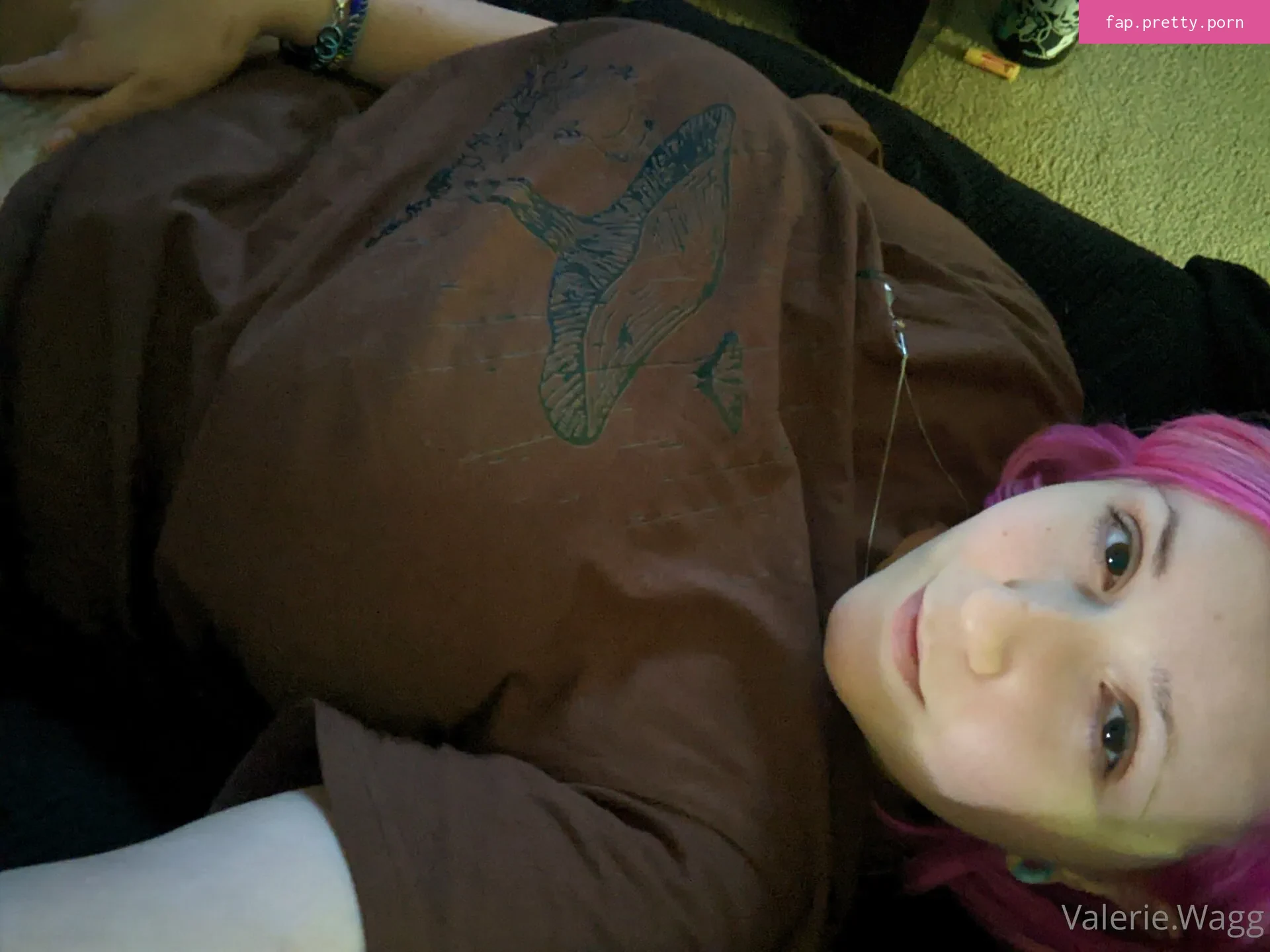 Valerie.wagg - Photo #71