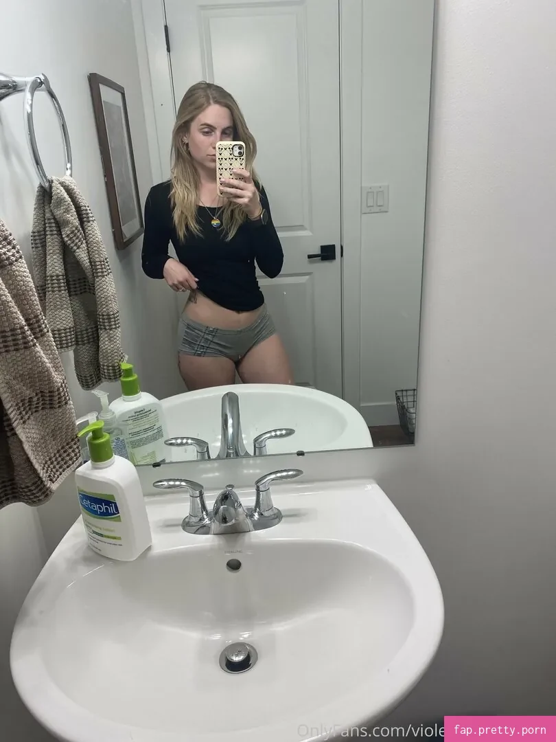 violet.walker66_free - Photo #52