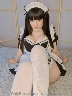 virtual_waifuwuchile