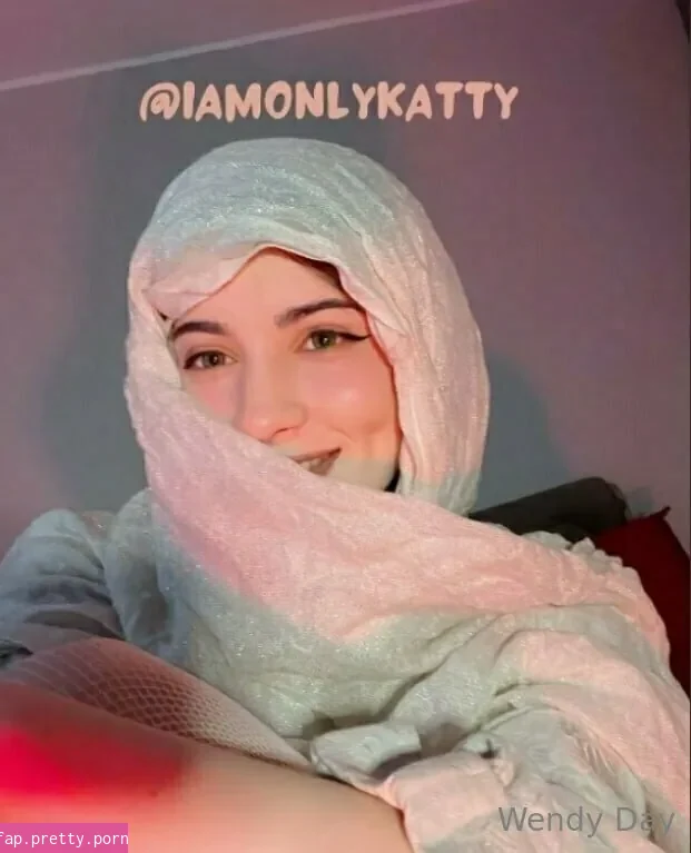 wendydday - Photo #01