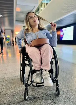 Wheelchairgirl