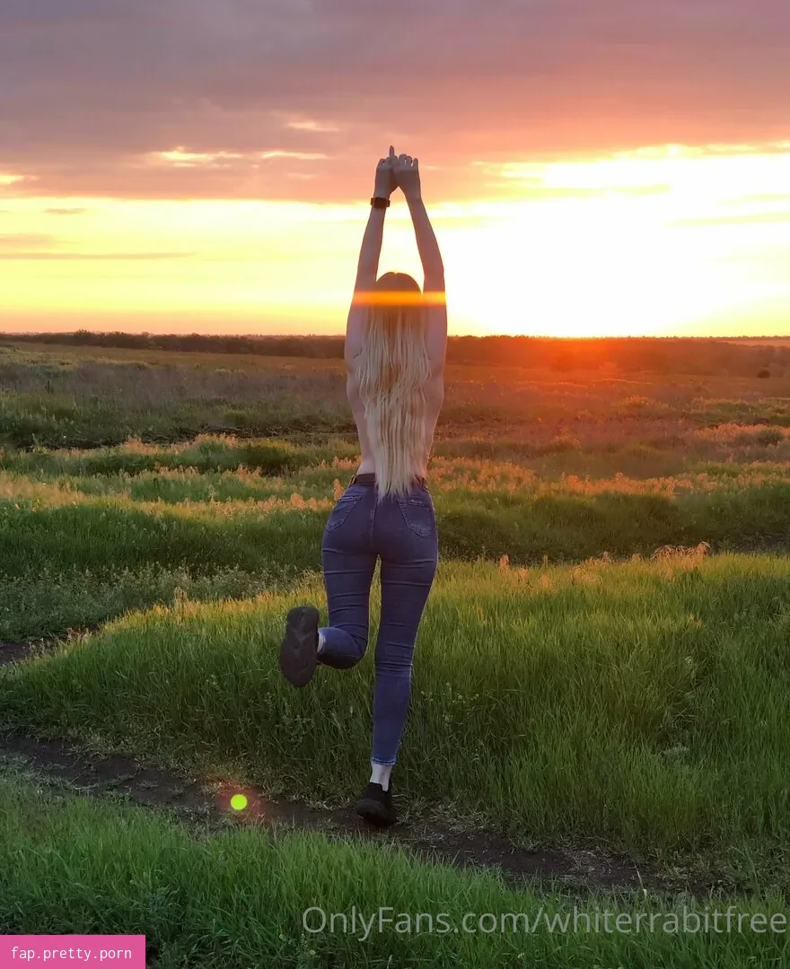 whiterrabitfree - Photo #48