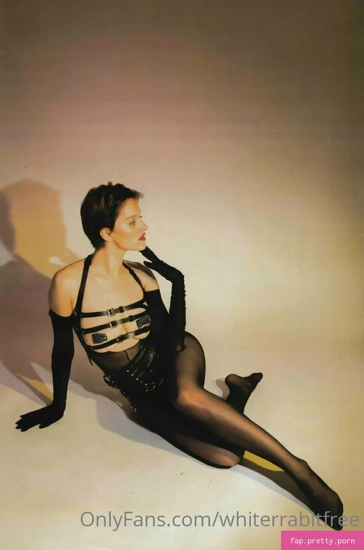 whiterrabitfree - Photo #88