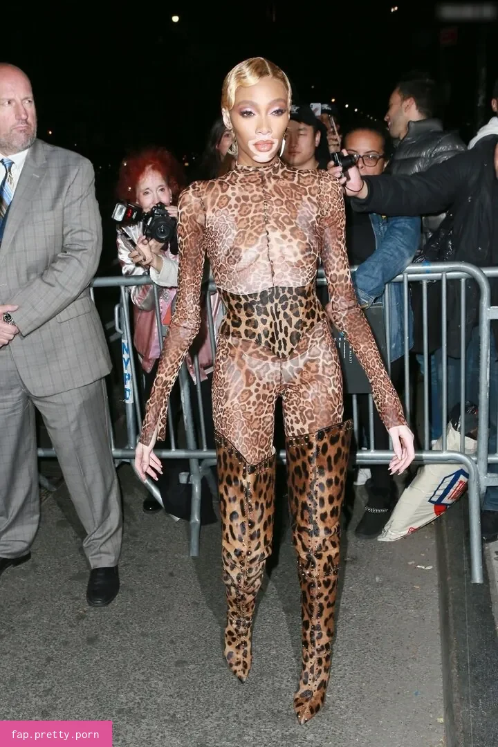 Winnie Harlow - Photo #63