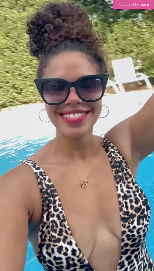 Walessa Munoz - Photo #13