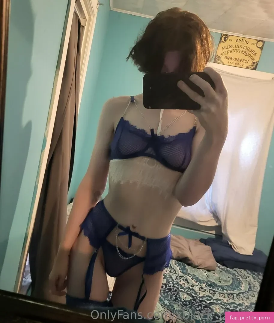xblack_cherriesx - Photo #01