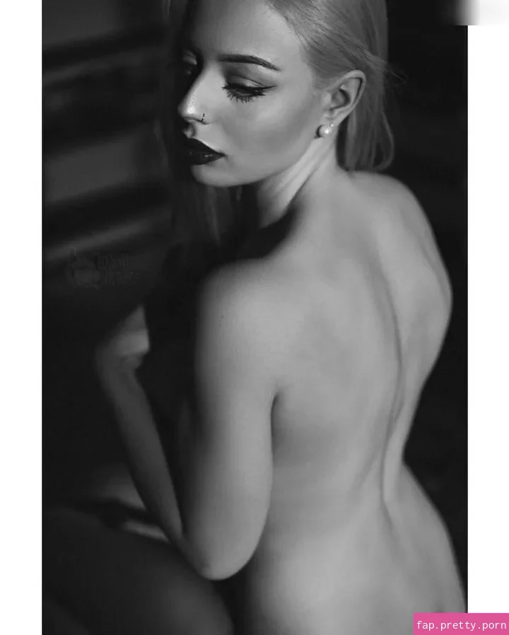 xmissblvck - Photo #13