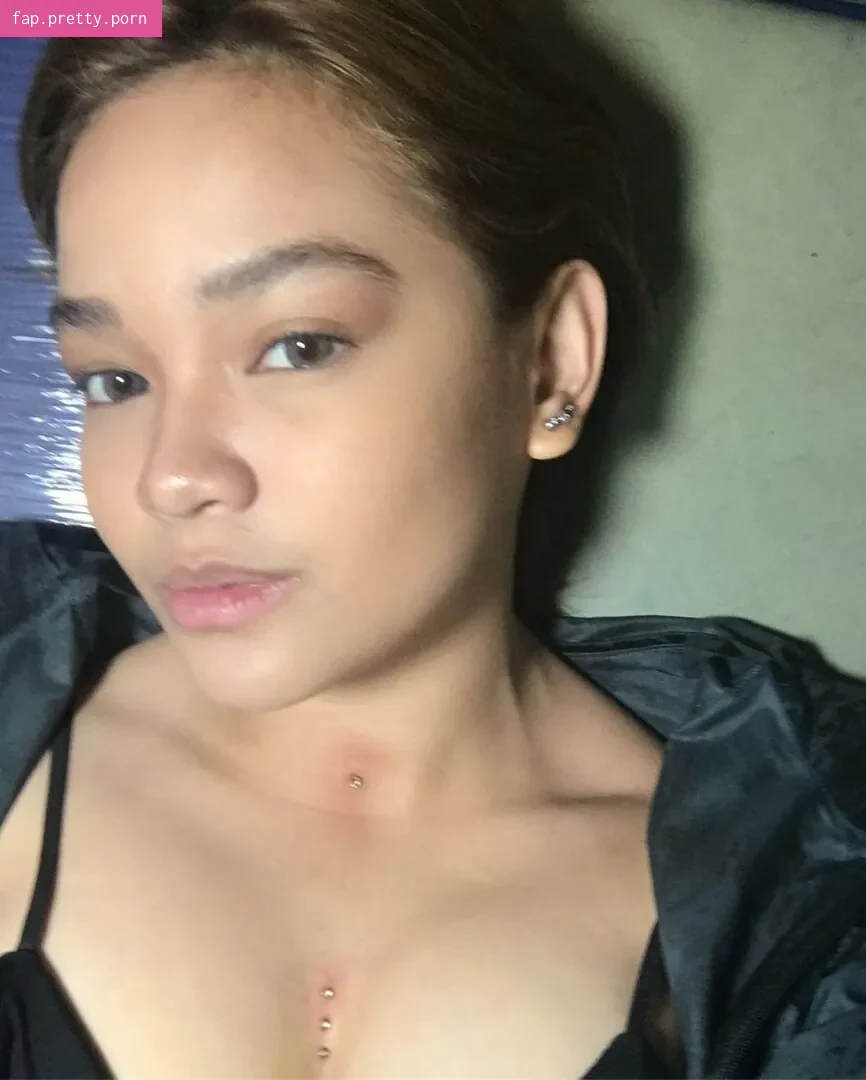 Xyriel Manabat - Photo #03