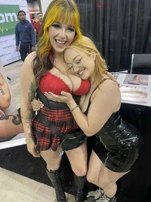 xolittleladyxo