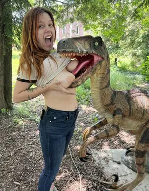 xolittleladyxo