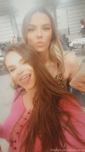 xoxoreneexo