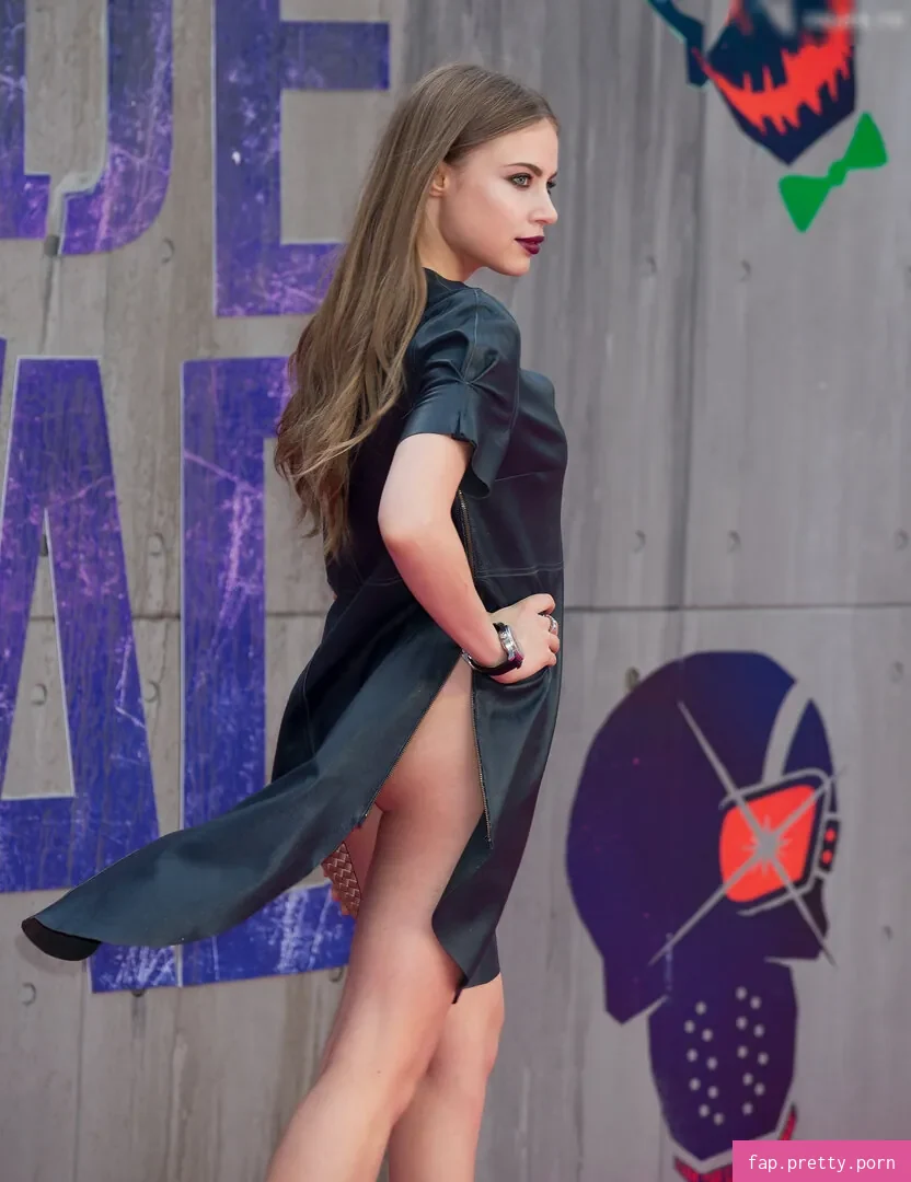 Xenia Tchoumitcheva - Photo #65