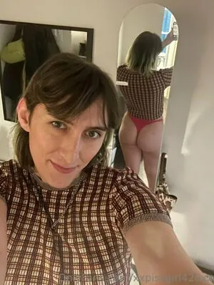 xxpissgirl420xx