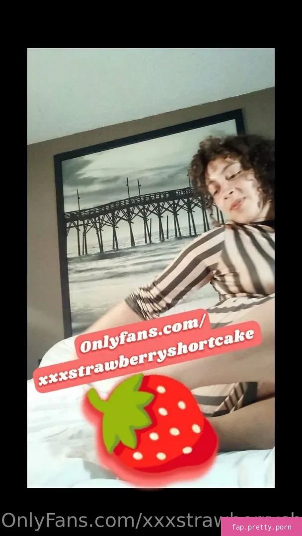 xxxstrawberryshortcake - Photo #24