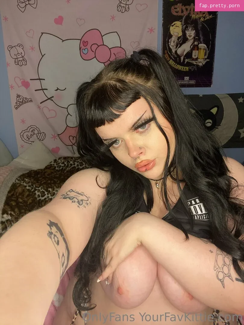 yourfavkittie - Photo #29