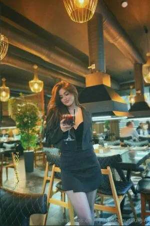 yanaabeautifulgirl