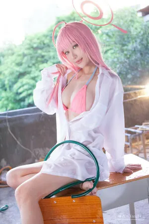 楊衣 YangYi