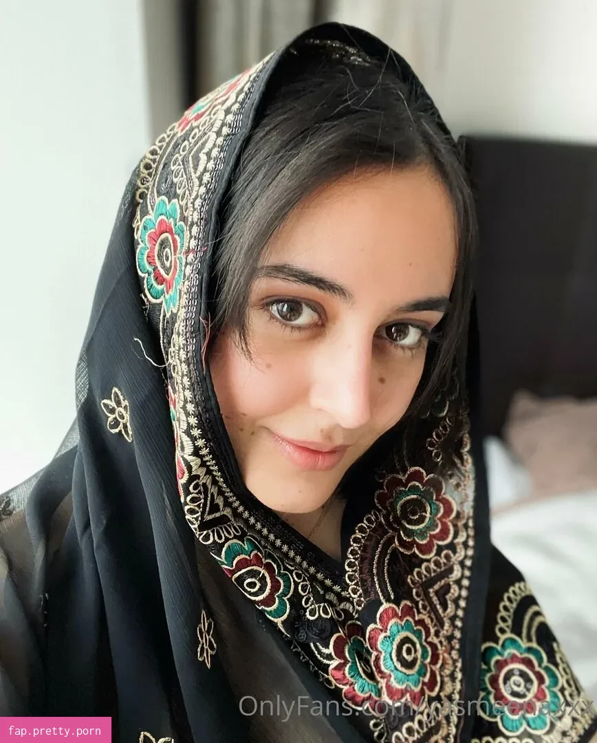 Yasmeena - Photo #80