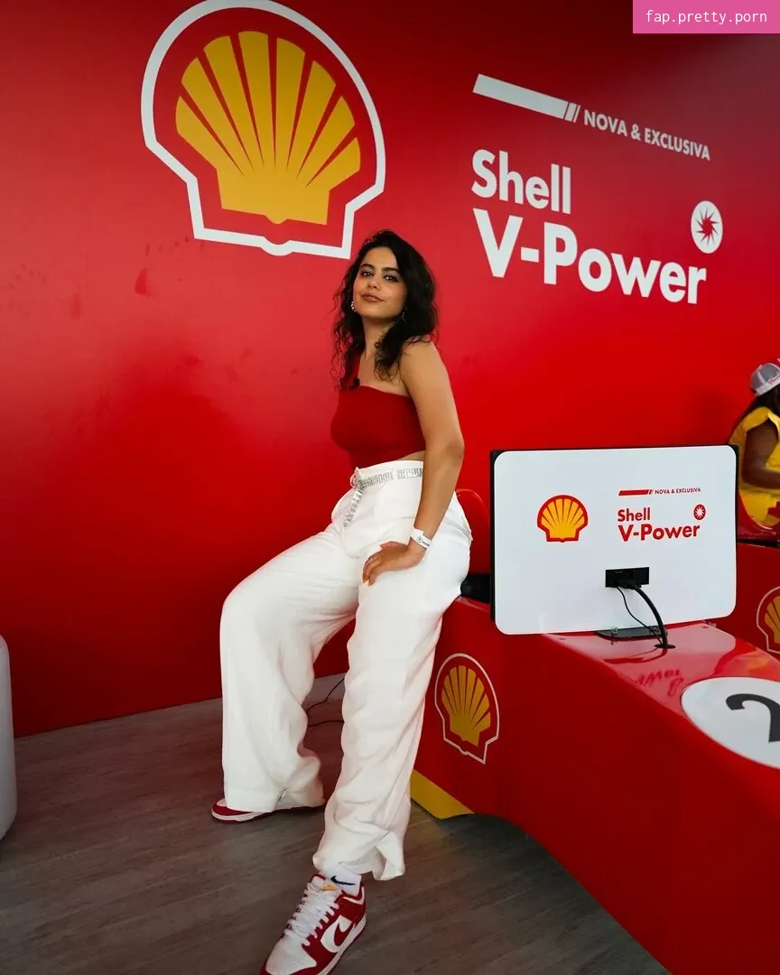 Yasmin Ali Yassine - Photo #97