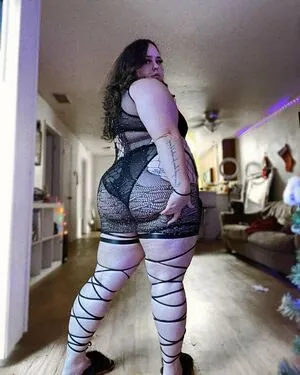 Yumi Analiyah