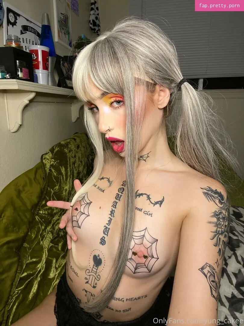yung_cakee - Photo #50