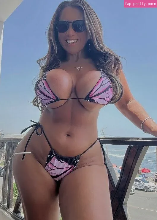 Ylanda Diaz - Photo #33