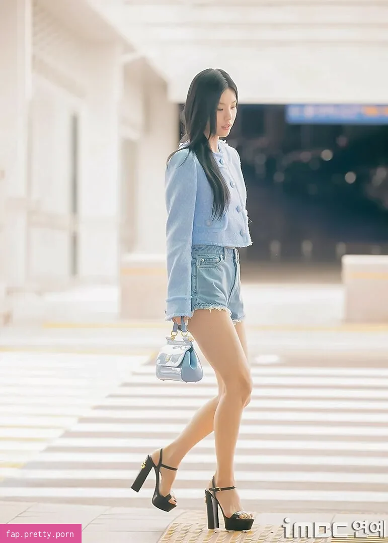 Yeji - Photo #29