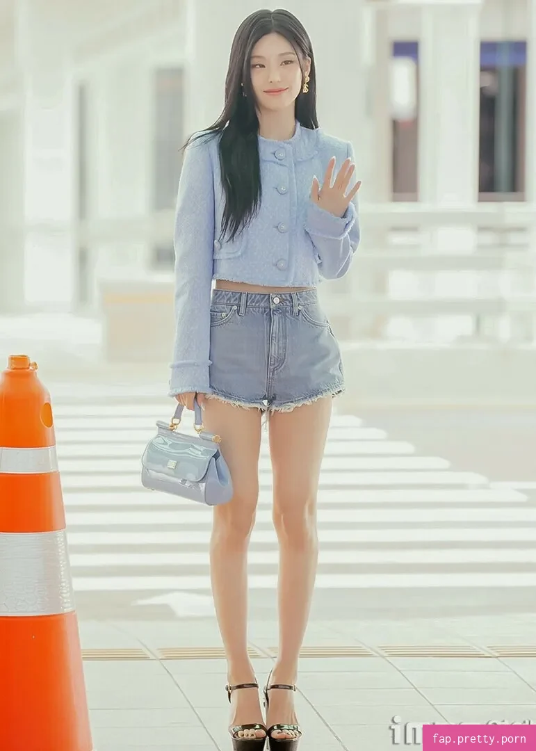 Yeji - Photo #35