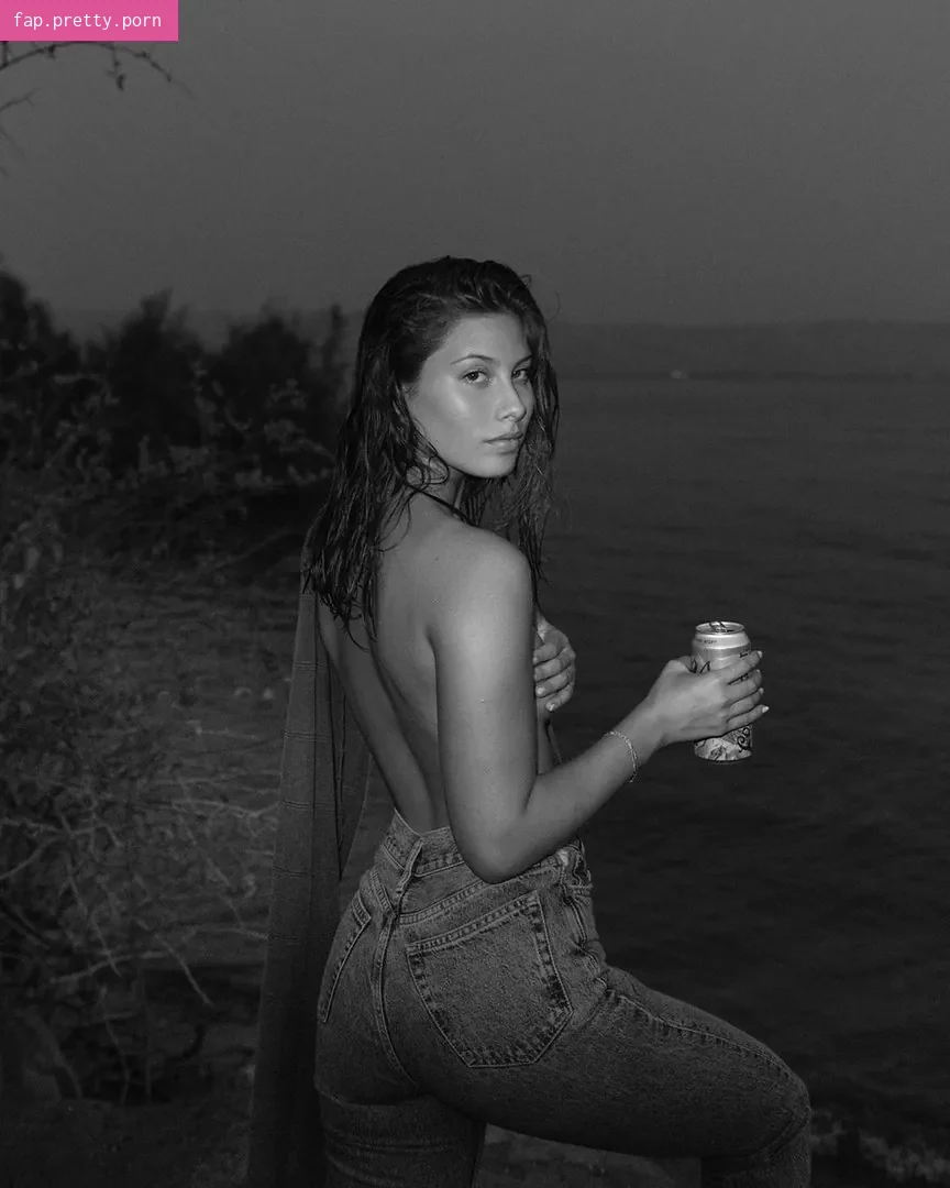 Yeela Frumkin - Photo #02