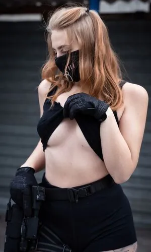 Yuliya Fox