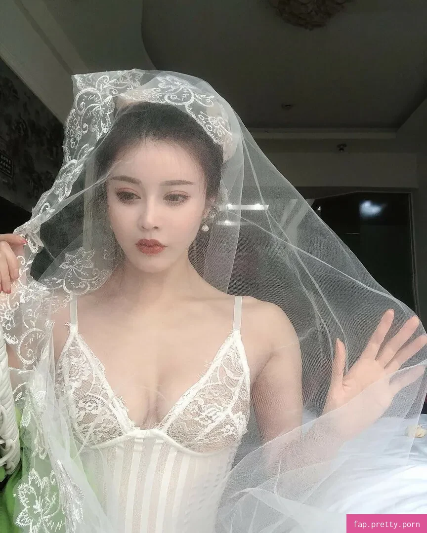 Yuan Herong - Photo #26