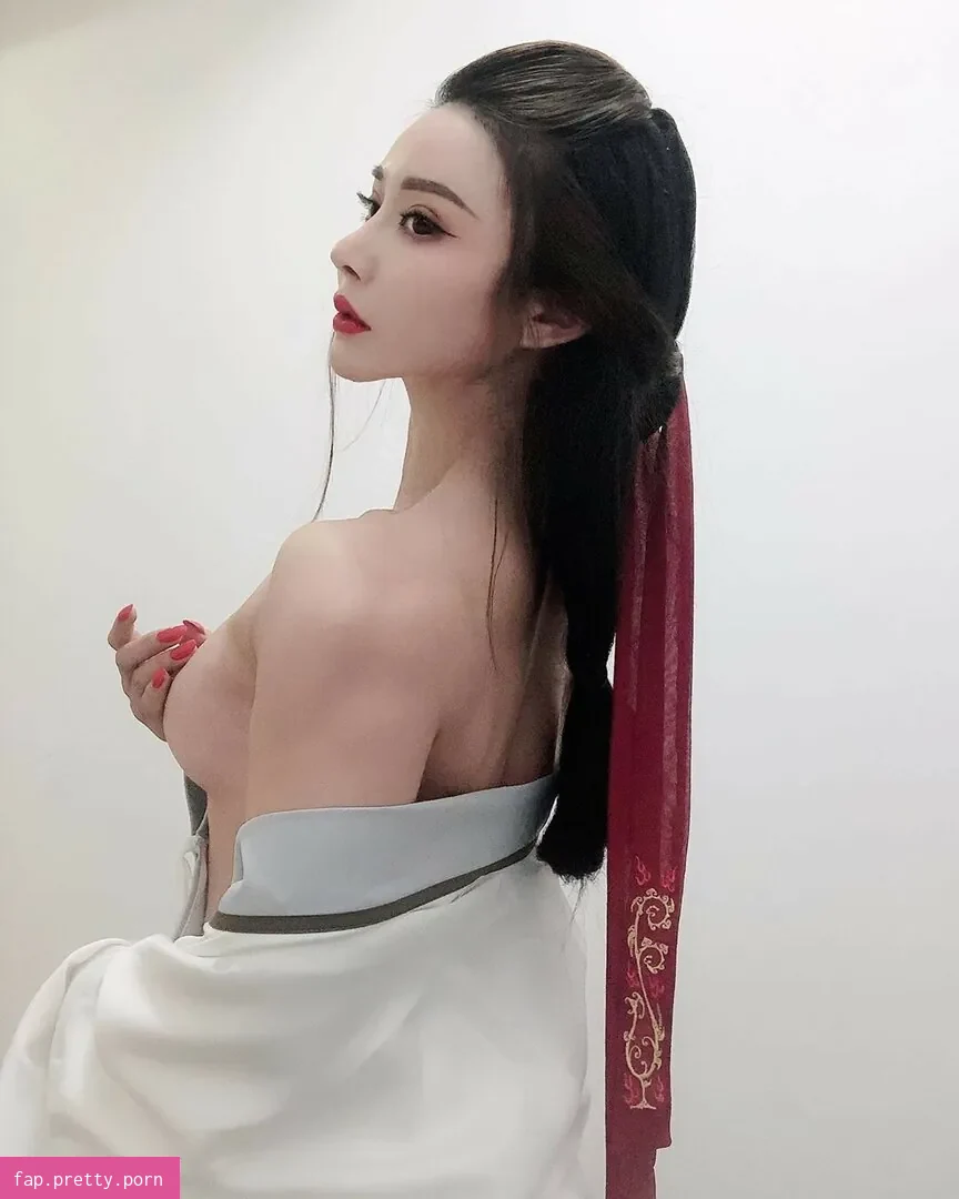 Yuan Herong - Photo #22